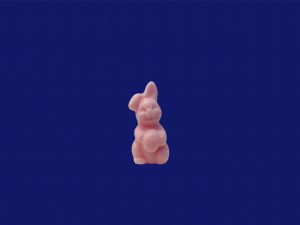 Figurita conejo rosa