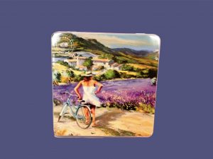 Caja metálica cuadrada grande campo de lavanda con bicicleta