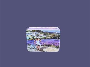 Caja metálica 60g campo de lavanda con bicicleta