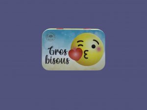 Caja metálica 125g muchos besos
