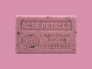 Jabón de aceite de oliva fragancia rosa exfoliante